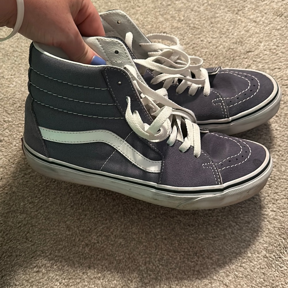 Van Sk8-Hi women’s 8.5, men’s 7